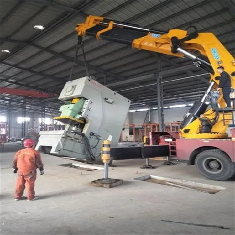 魏都80吨折臂吊车出租附近电话